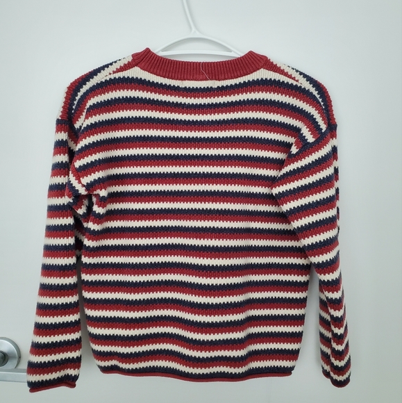 Cropped Sweater - Picture 2 of 3